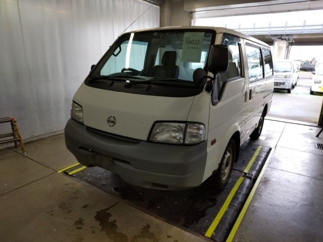 4032 Nissan Vanette van SKP2MN 2015 г. (LUM Nagoya Nyusatsu)